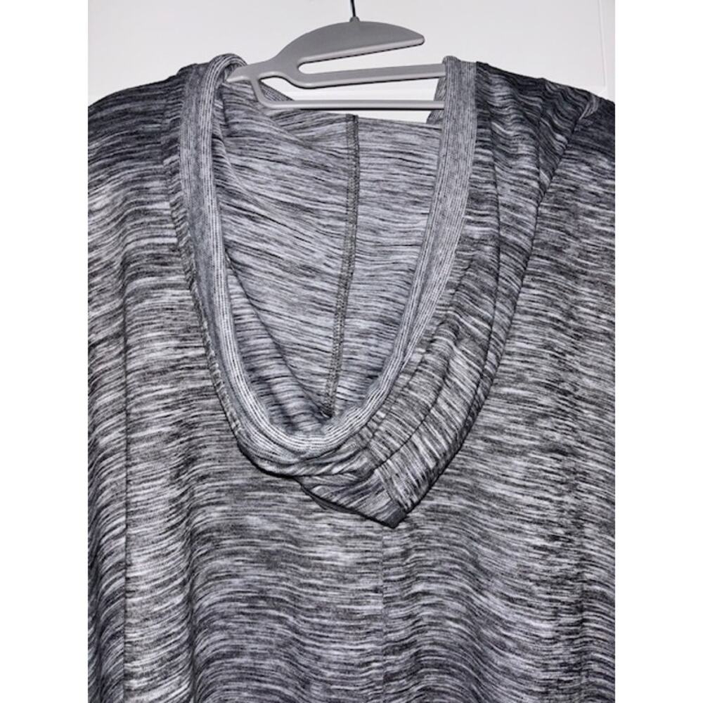 Talbots Space-Dyed Knit Poncho One Size Black White Heathered Casual Hoodie - Picture 7 of 9